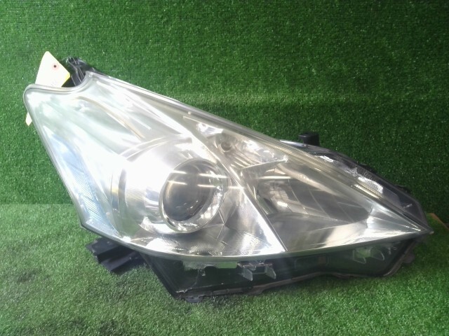 プリウスα DAA-ZVW41W 右ヘッドランプ 202 47-41 81130-47280拍卖