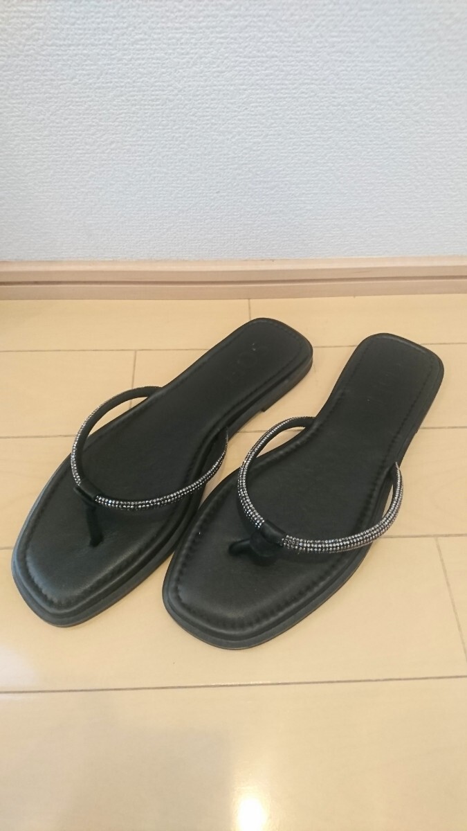 【新品未使用】『UNITED ARROWS(ユナイテッドアローズ)』サンダル〈サイズ24.cw〉拍卖