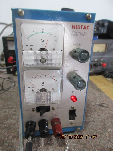 安定化電源 NISTAC DC 電圧可変  ~14V 1,5A 実験用拍卖