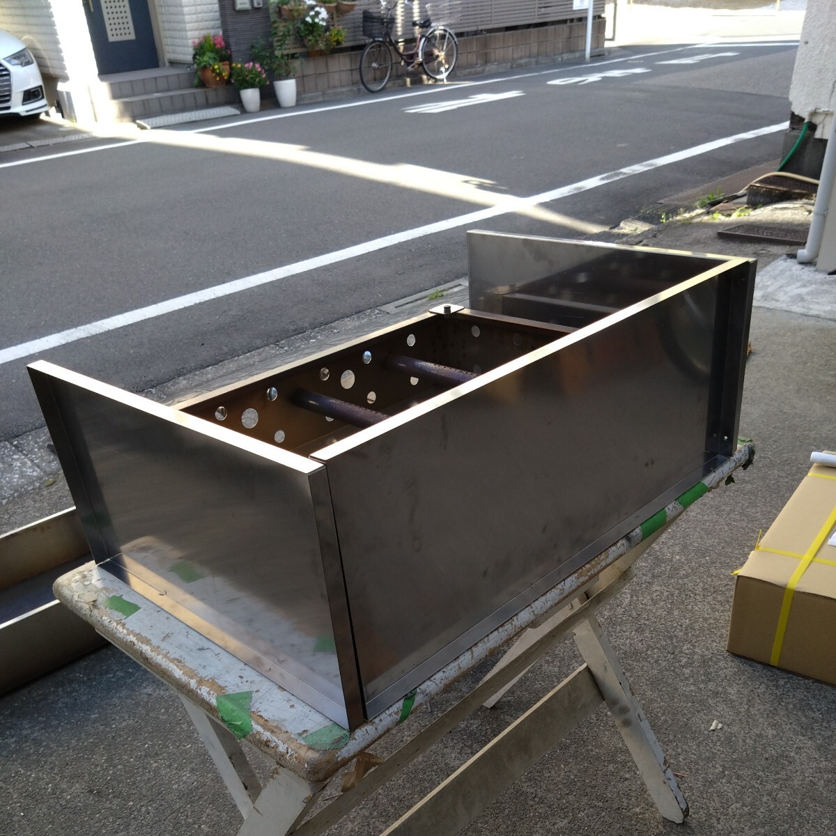 グリラー用 衝立て 風よけ 風防 グリドル60cm幅用 高さ約30cm ステンレス製 ついたて 防風板 取り外し可能 やけど防止 実演調理 新品拍卖