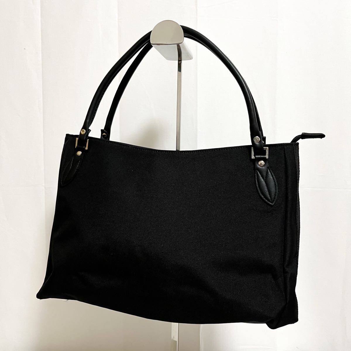 和770★ marie claire forum マリクレール フォーラム ハンドバッグ ブラック レディース拍卖