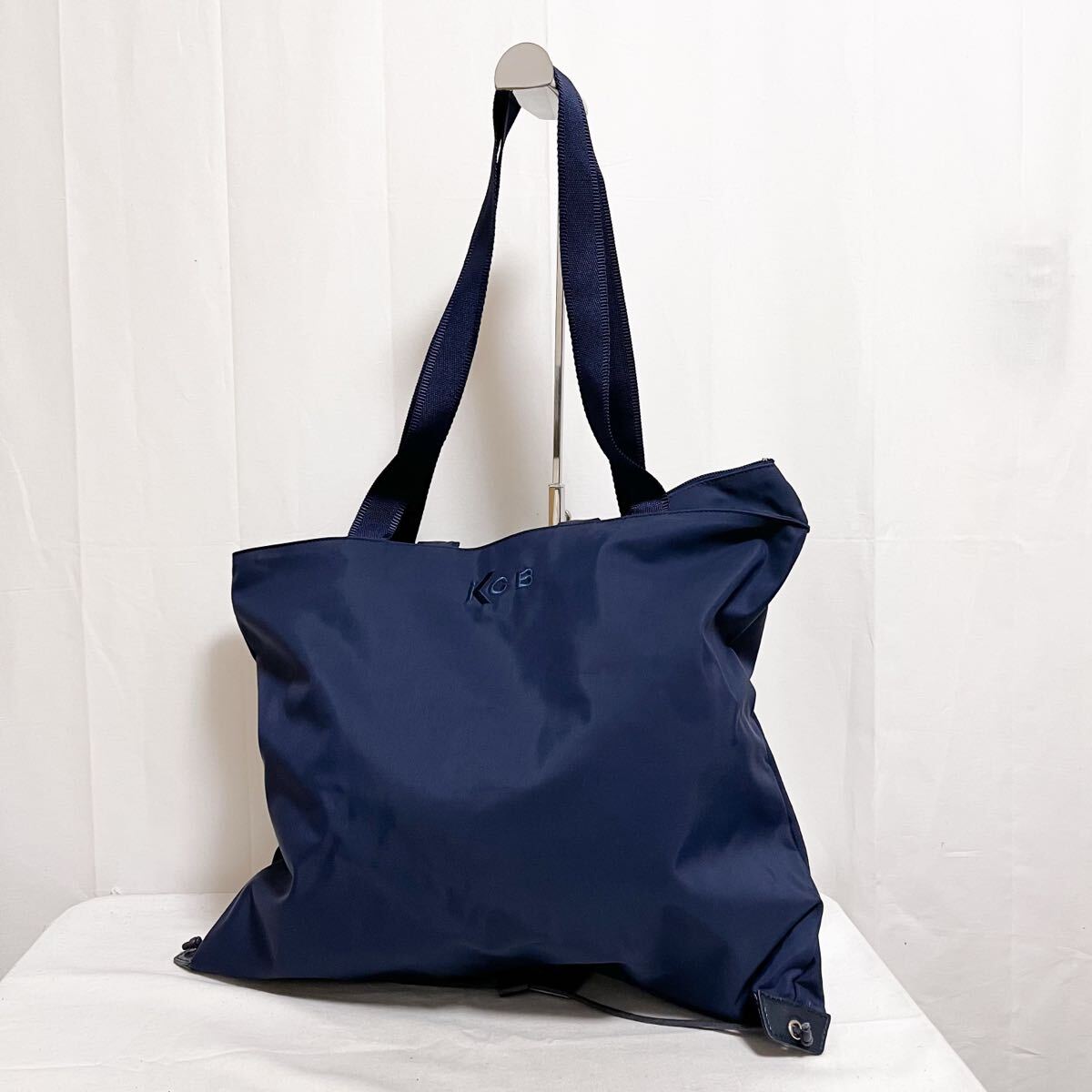 和771★ KCB ケイシービー トートバッグ 肩掛けバッグ ビッグ ロゴ刺繍 ネイビー レディース拍卖