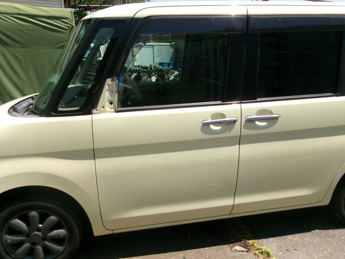 LA600S タント 左フロントドア T19拍卖