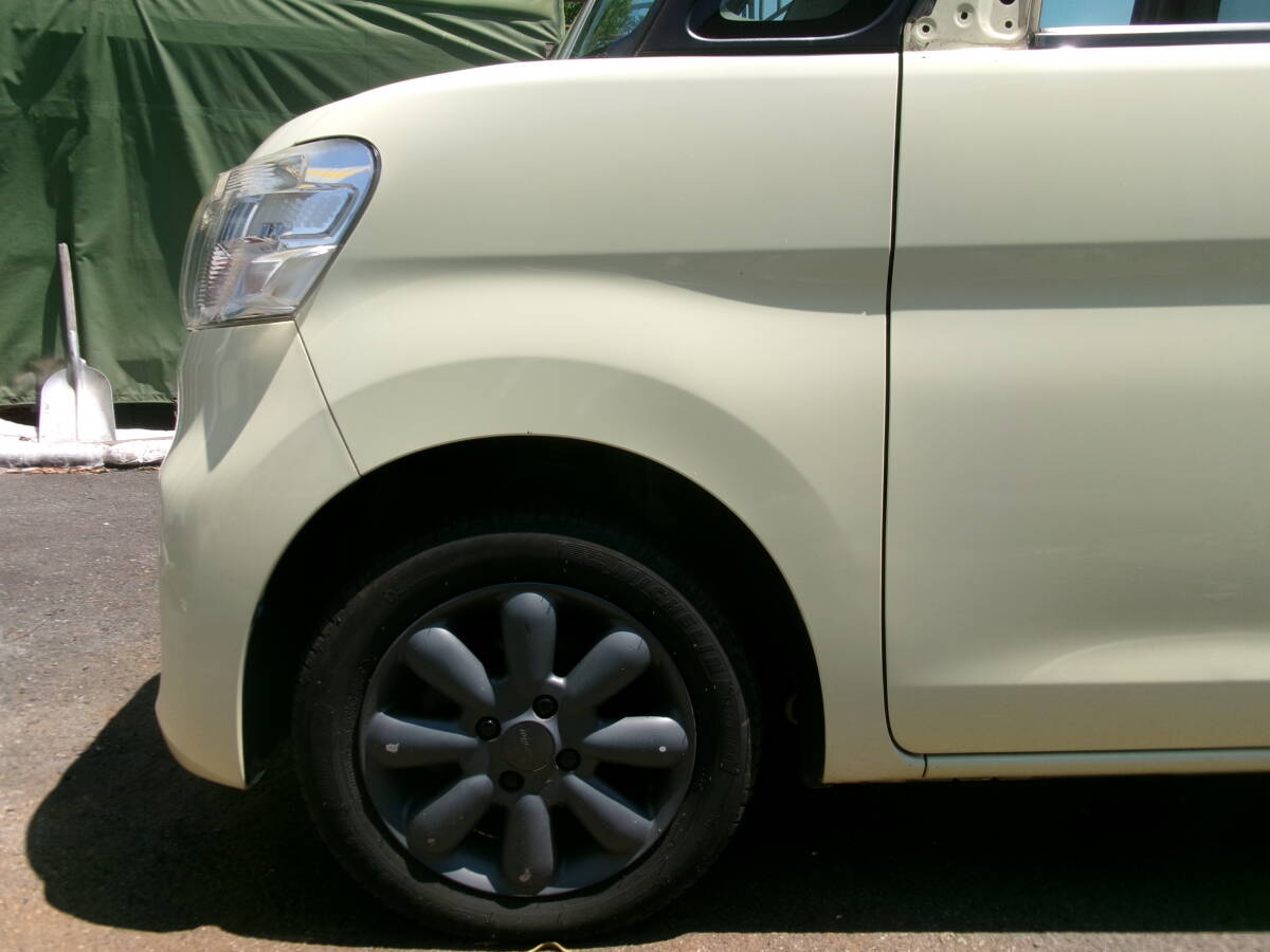 LA600S タント 左フロントフェンダー T19拍卖