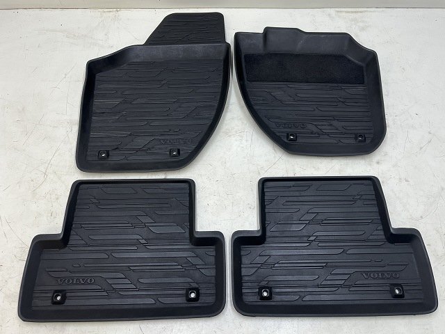 ボルボ V40 クロスカントリー T5 AWD 2015年 MB420XC ラバーマット (在庫No:522991) (7658)拍卖