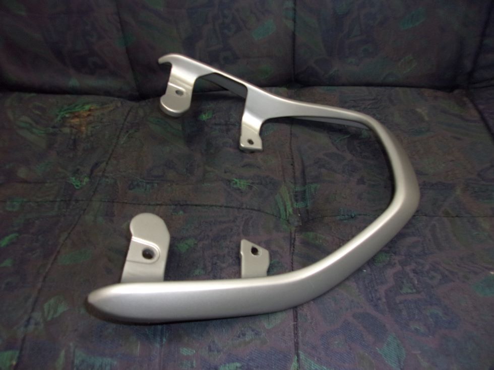 SUZUKI アドレス125 DP12H 純正リアグラブバー 銀 新型 タンデムグリップ 拍卖