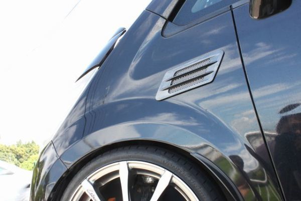 高品質 汎用ダミーダクトカーボン調 フェンダーダクト エアロ サイドスポイラー バンパーなどに エアダクト エアインテーク 通気 冷却 車拍卖