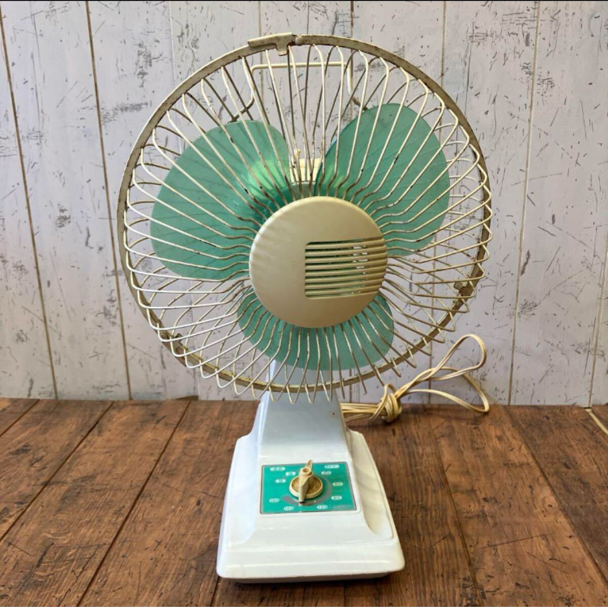 昭和レトロ 日栄電機 NF-223すずかけ 扇風機 送風機 ファン 3枚羽根 タイマー 当時物 レトロ扇風機 アンティーク ビンテージ ヴィンテージ拍卖