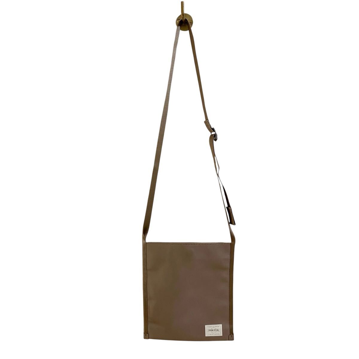 【ポーター PORTER EASE SACOCHE イーズ レザー サコッシュ ベージュ ショルダーバッグ ショルダーポーチ 美品 吉田カバン タンカー】拍卖
