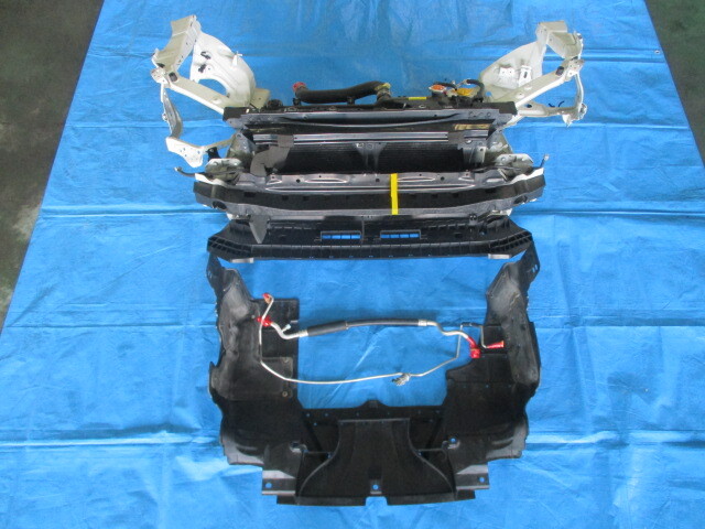 ⑦ 令和2年式 レヴォーグ 1.6GTアイサイト VM4 純正 フロントカット コアサポート ラジエーター コンデンサー ACホース ジャンク品拍卖