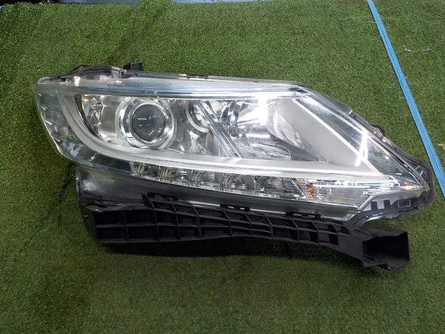 オデッセイ RC1 右ヘッドランプASSY ハロゲン レンズ劣化【個人宅宛発送不可】拍卖