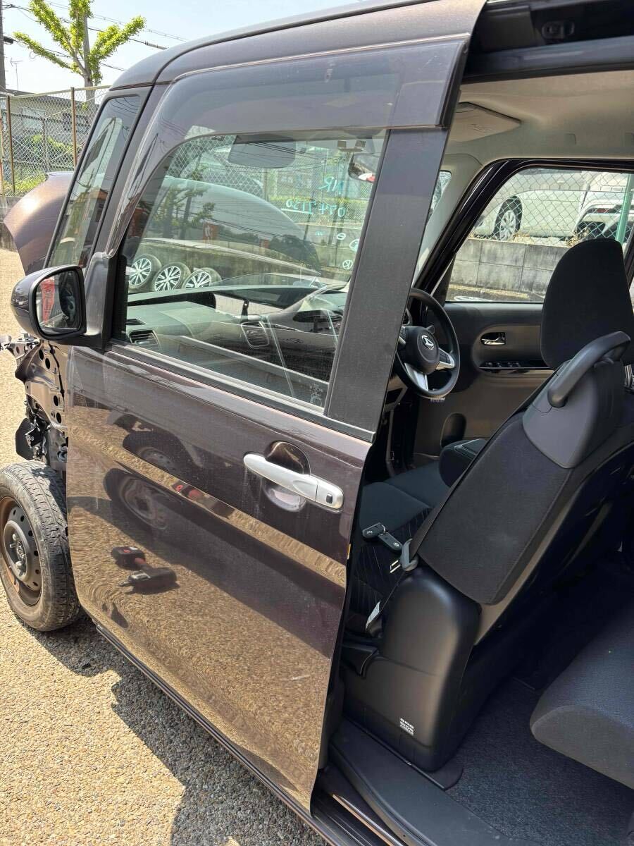 美品 タント X VS LA600S 純正 31年 左フロントドア R59 茶 エッジ部分に少し塗装欠けあり タッチペンでOK範囲拍卖