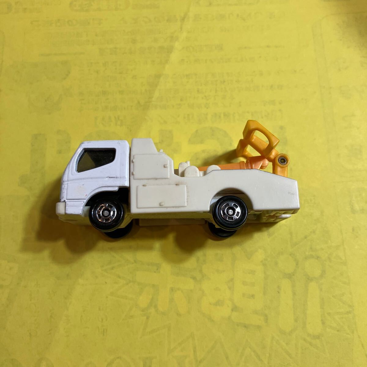 ミニカー TOMICA TOMY C2008 MITSUBISHI FUSO CANTER 美品 レッカー車? 拍卖
