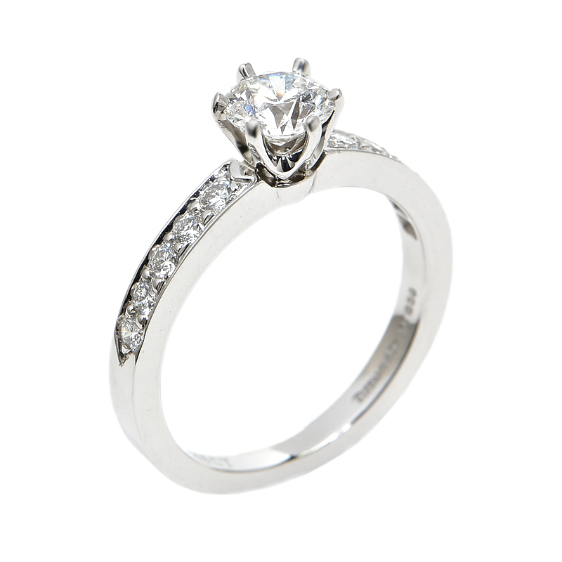 ティファニー Hカラー/VS1/VeryGood/0.66ctダイヤ ソリテールリング 11.5号 ハーフダイヤ Pt950 プラチナ 地金約4.8g 中古 送料無料拍卖