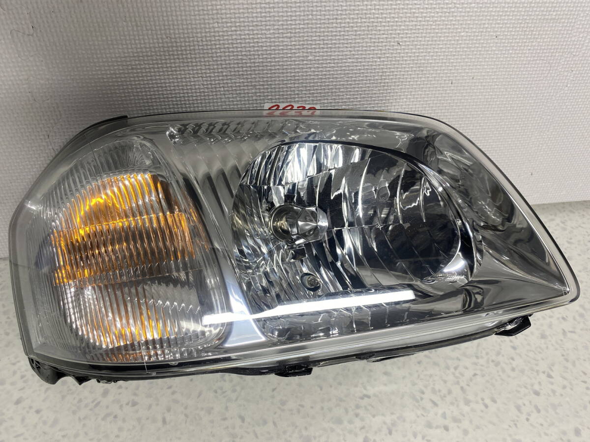 2232 *マツダ 純正 トリビュート EPEW 右ヘッドライト E100-51030拍卖