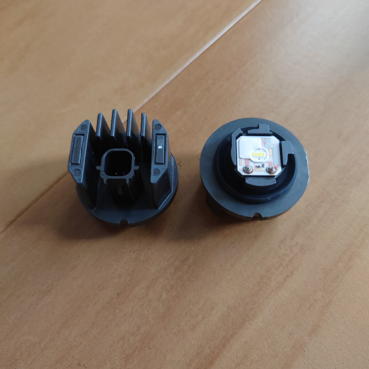 トヨタ純正フォグランプバルブ2個セット(中古品) 品番:81965-52050拍卖