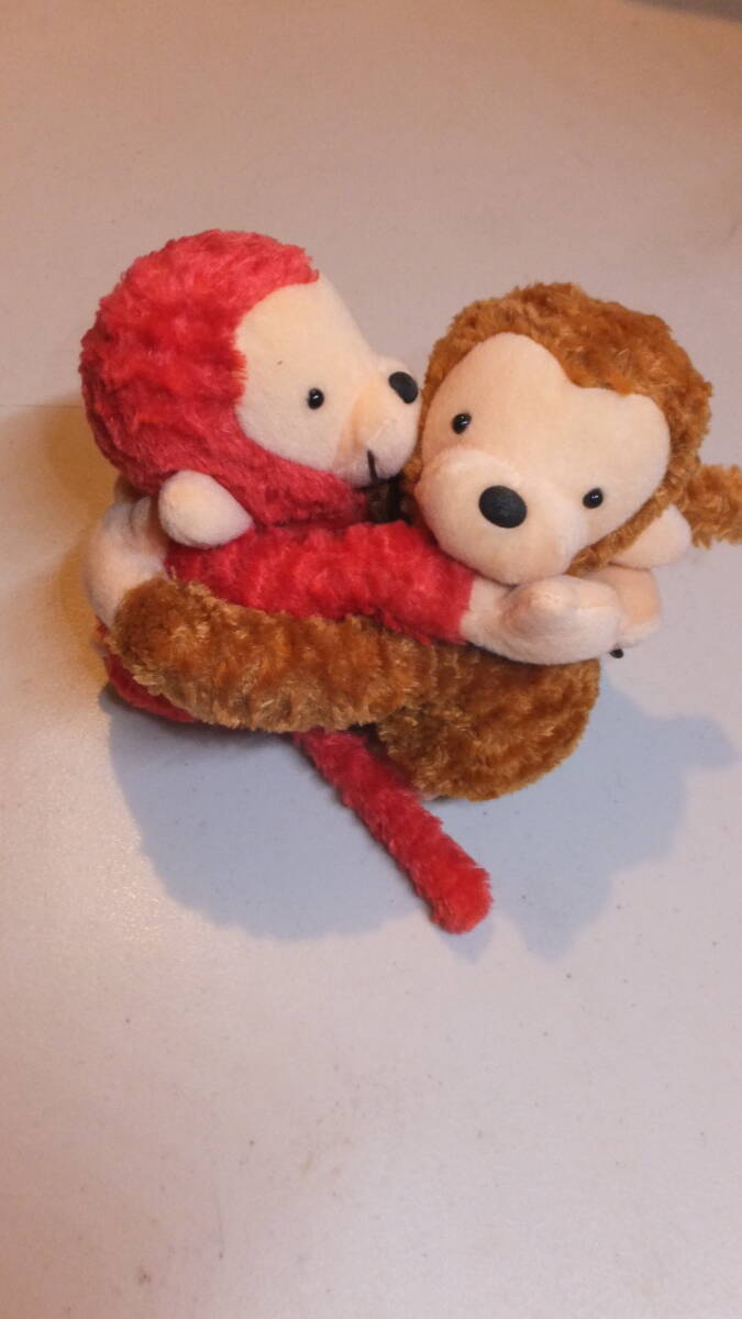 ★Monkey Hugs★Plush Cloth Toys Doll Soft TAKE OFF 1987 抱き合うおさるさんのぬいぐるみ  USED IN JAPAN 拍卖
