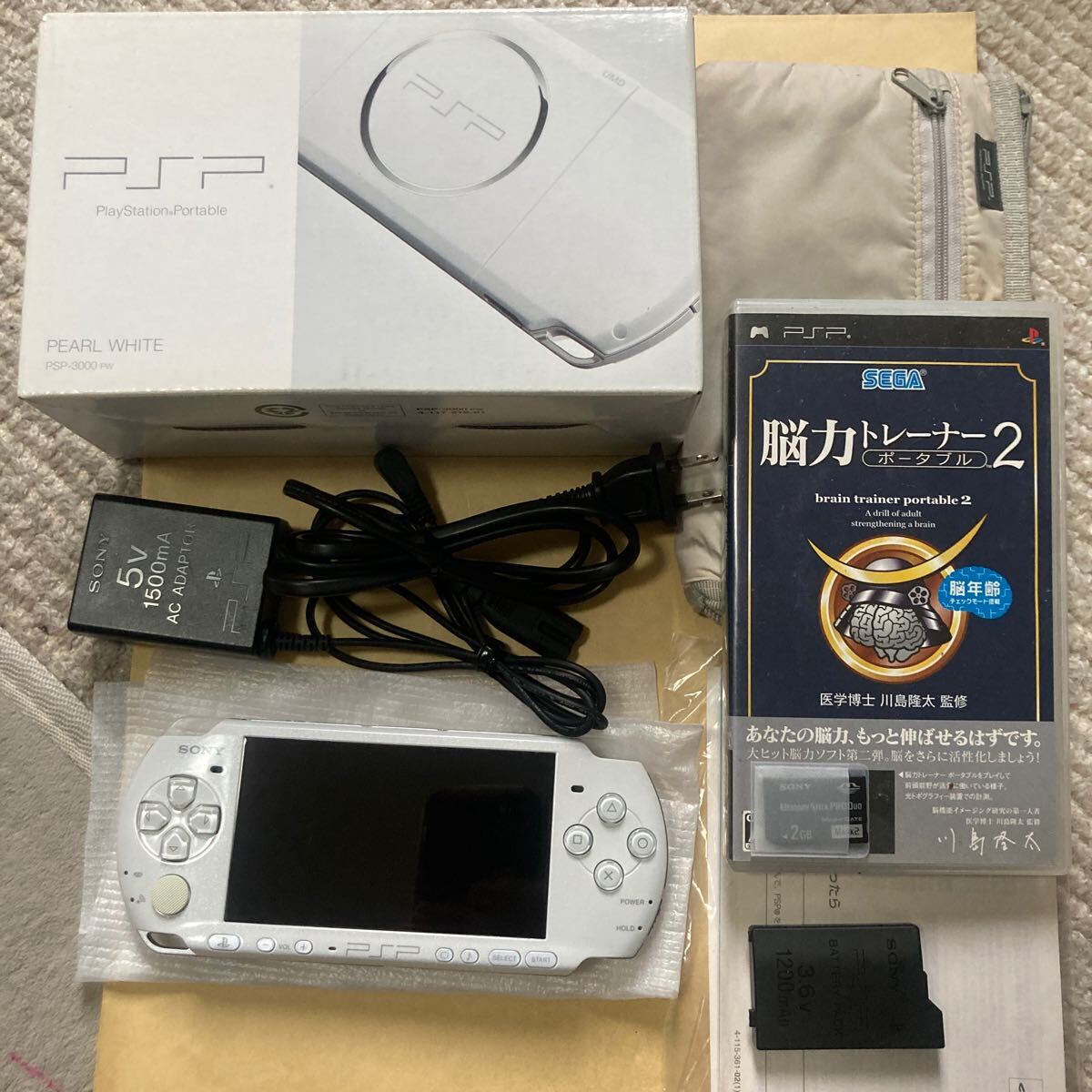 送料無料 美品 PSP PSP-3000 本体 パールホワイト 箱 バッテリー等付 プレイステーションポータブル PSP-3000PW PlayStation Portable拍卖