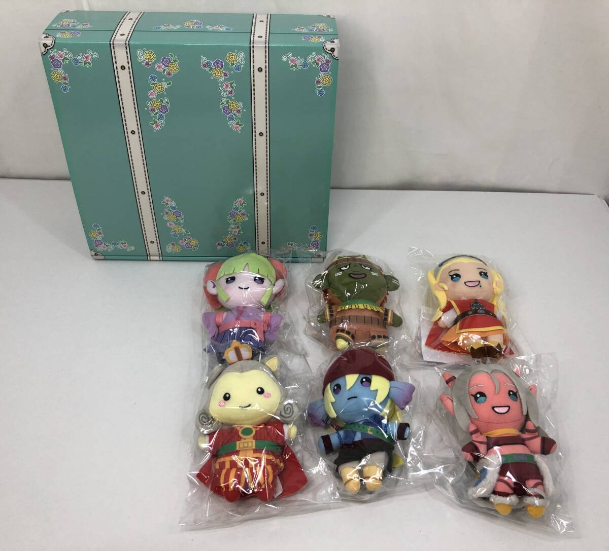 ■ドラゴンクエストX アストルティア思い出宝箱 おでかけぬいぐるみ 6人の器セット【内袋未開封】ぬいぐるみ・箱のみ拍卖