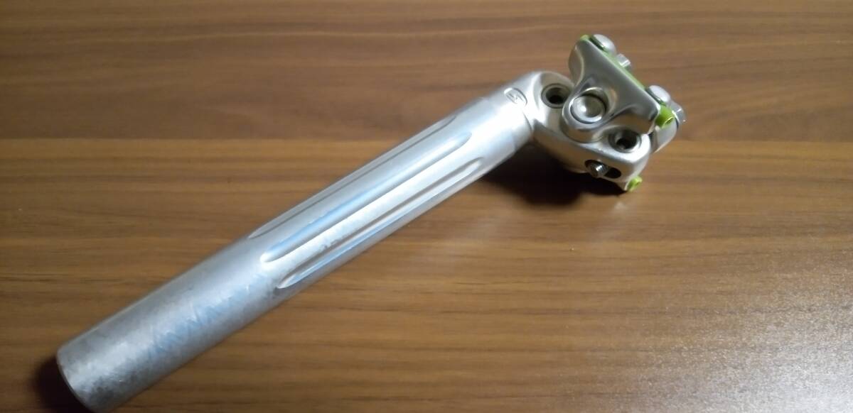 SUNTOUR SUPERBE サンツアー シュパーブ 2本締めシートポスト Φ26.8 中古拍卖