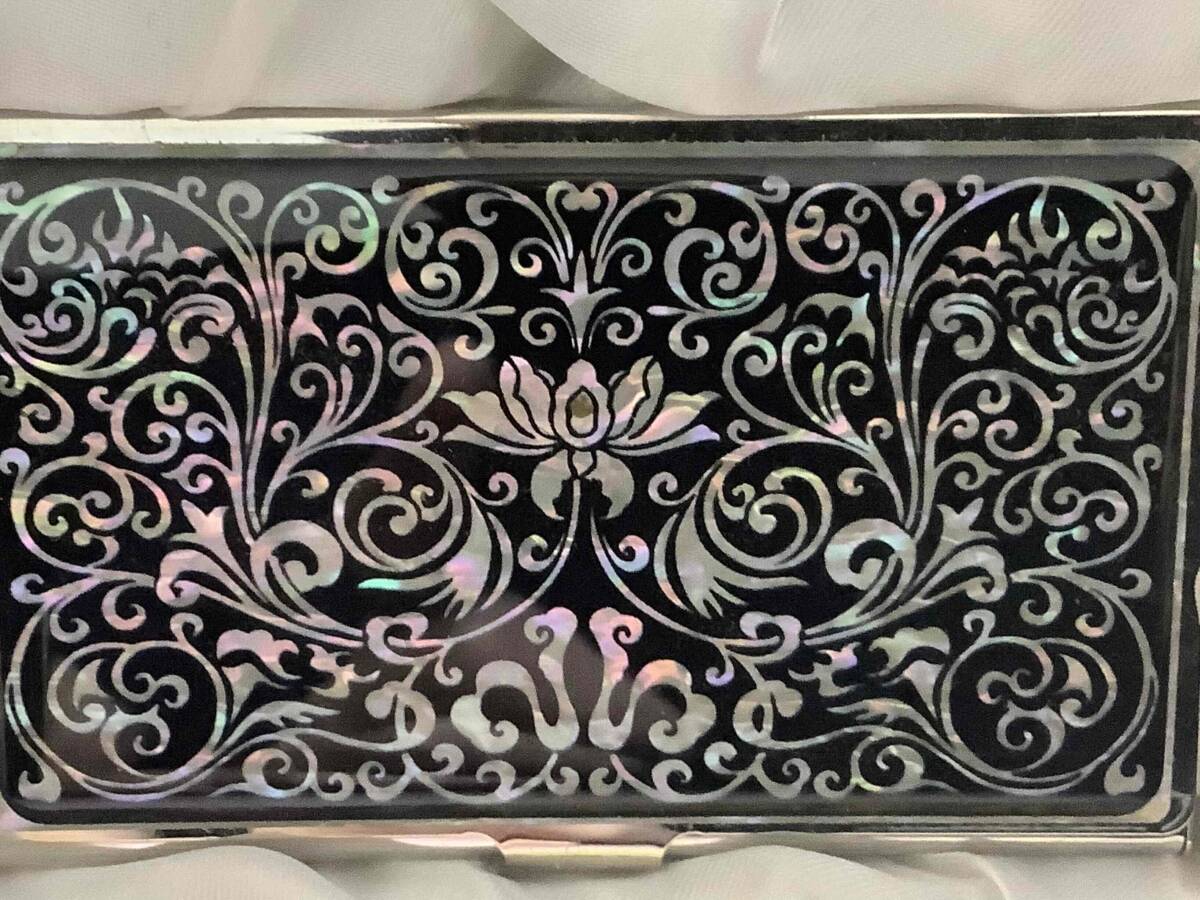 ■韓国 伝統工芸■螺鈿細工 名刺入れ■伝統唐草■送料無料!■拍卖