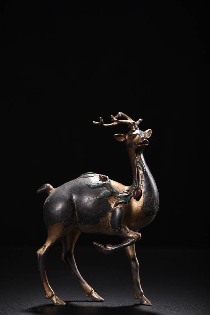 早期收集 古銅彫 鹿 靈鹿献寿 賞物 稀少珍品 文案置物 古擺件 時代物 古董品 骨董 旧家蔵出 唐物 中国古玩 古美術品拍卖