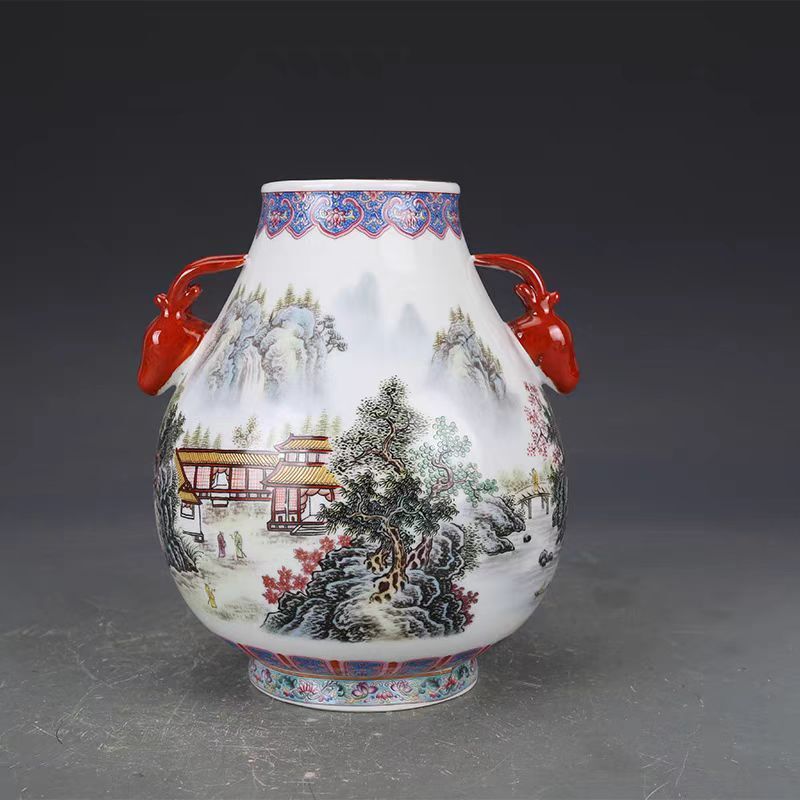 清時代 乾隆年製款 古陶磁器 粉彩 山水 閣樓紋 双耳瓶 賞瓶 磁器 文案置物 擺件 時代物 古董品 骨董 旧家蔵出し 唐物 中国古玩 古美術品拍卖