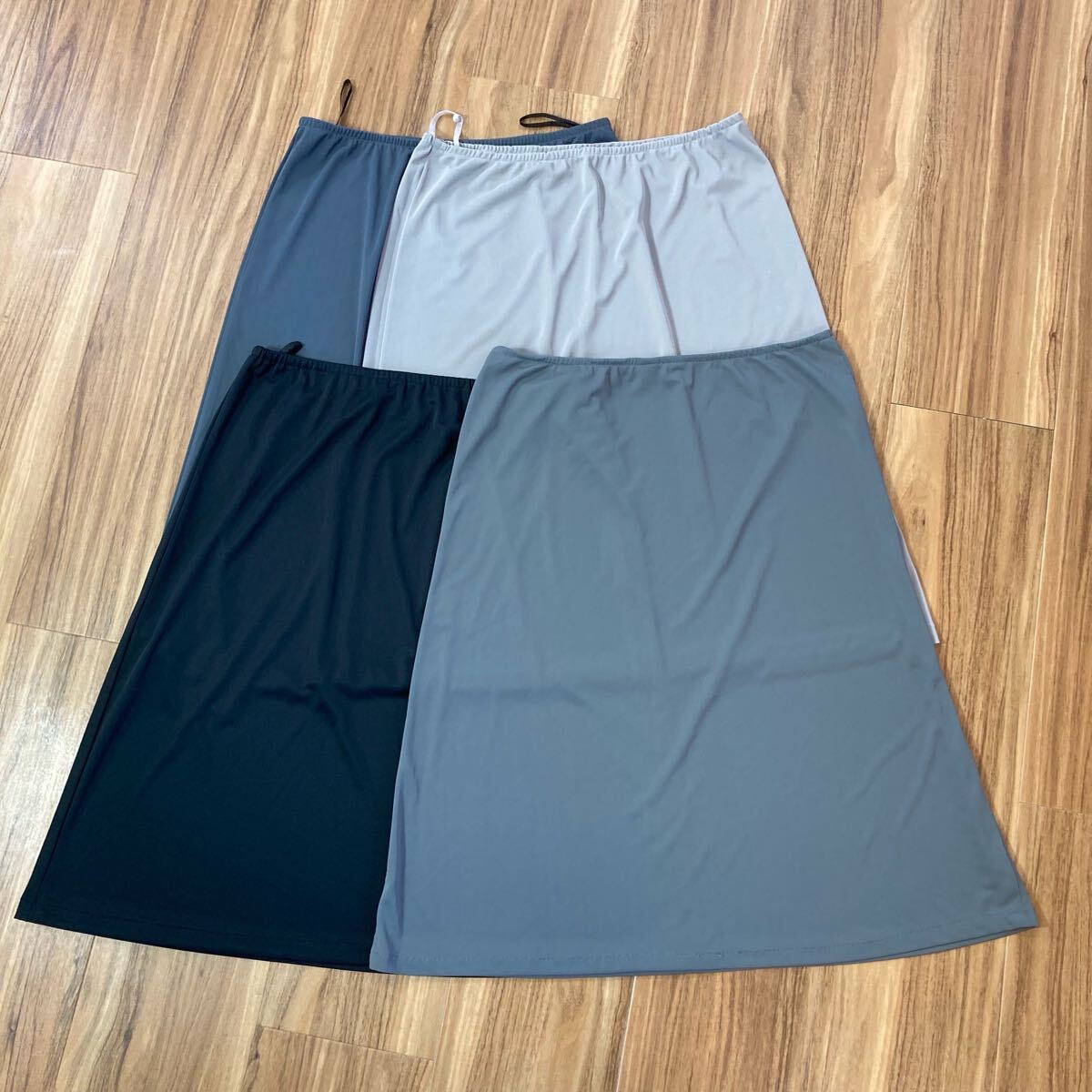 YT3371 plussyu プルッシュー ペチコート まとめ売り スカート用裏地 4枚セット Mサイズ ひざ丈 辻本修嗣 日本製拍卖