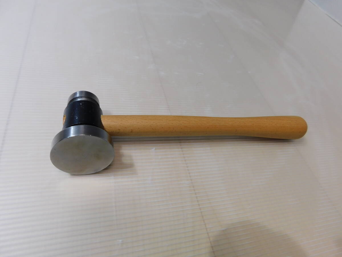 鈑金 板金 ハンマー ショートストローク ヘッドサイズ 44mm 28mm 63mm 振り幅小 鉄板 熱処理? 焼き入? 未使用拍卖