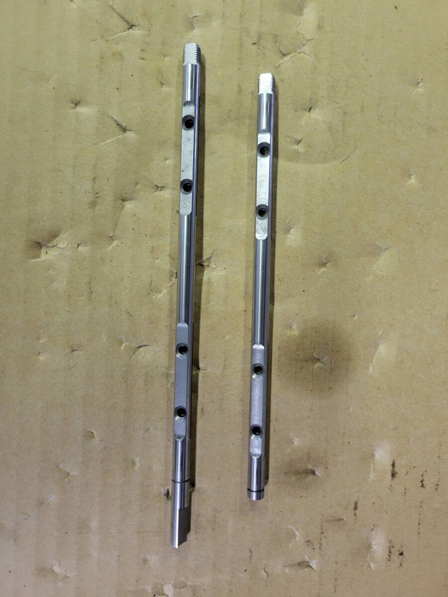 BMW E30M3用 4連スロットルシャフト未使用です拍卖