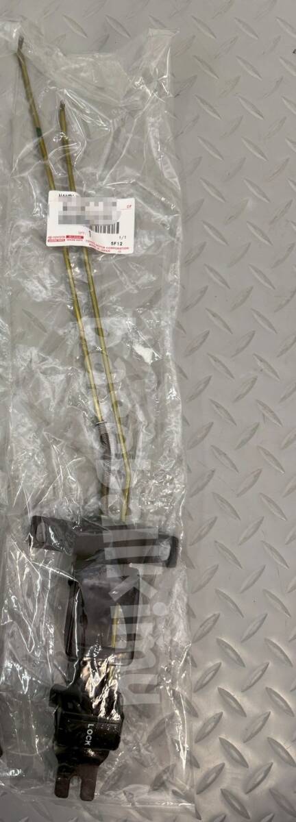 ■新品■トヨタ純正 BJ40 BJ41 ランドクルーザーS/T H/T ランドクルーザー VAN フロントドア インサイド ハンドル 左 LH拍卖