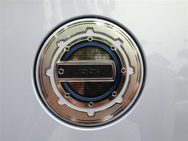 ■新品■トヨタ 純正 プリウスα 40系 後期 フューエルリッド ガーニッシュ ヤリス PRIUS α拍卖