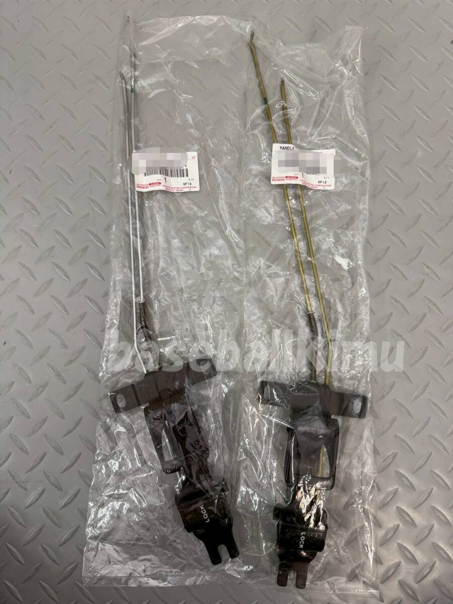 ■新品■トヨタ純正 BJ40 BJ41 ランドクルーザーS/T H/T ランドクルーザー VAN フロントドア インサイド ハンドル 左右セット拍卖