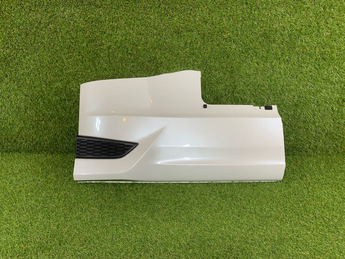 ホンダ ステップワゴンスパーダ RP3 左 左側 助手席側 リアゲートパネルカバー 74995-TTA-J0 【Yc764-18】拍卖