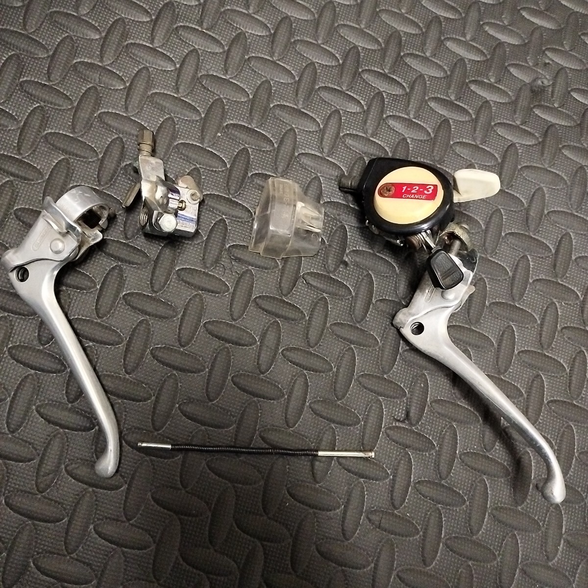 自転車部品 ナショナル 3段レバー シマノカバー SHIMANOブレーキレバー 昭和 レトロ 拍卖