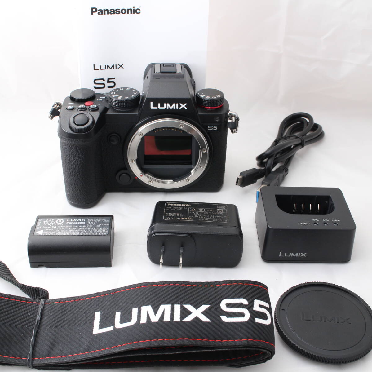 ☆美品・ショット数3839☆ Panasonic LUMIX S5 ボディ DC-S5-K パナソニック フルサイズ ミラーレス一眼カメラ ルミックス #R326拍卖