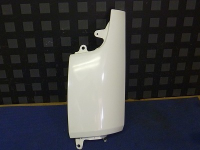 #1482 SYF6T タイタンダッシュ 左フロントフェンダー カラー:A2W(ホワイト)★拍卖