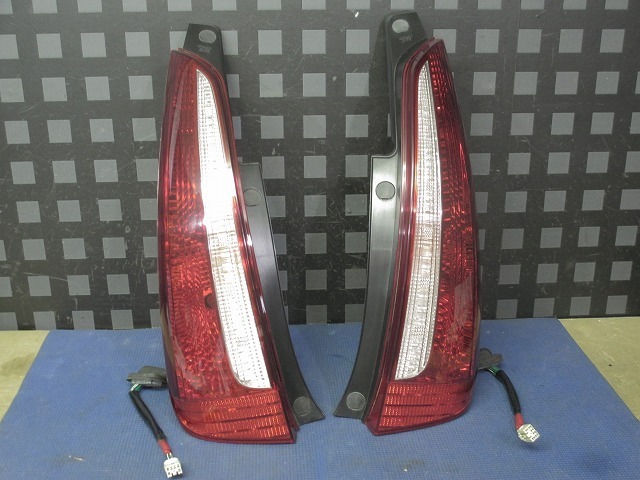 #1537 GX110 マークⅡBLIT 左右テールライト ★拍卖