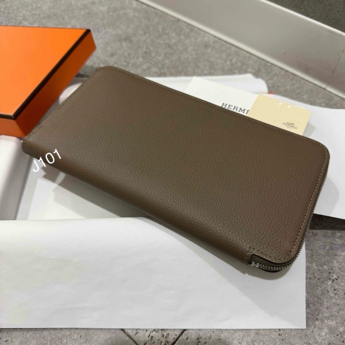 エルメス 長財布 アザップシルクインロング エトゥープ拍卖