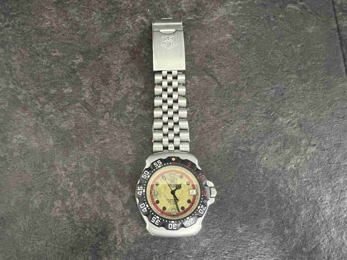 CT10712 電池交換済 タグホイヤー TAG HEUER フォーミュラ WA1211 クォーツ 腕時計 20250615拍卖