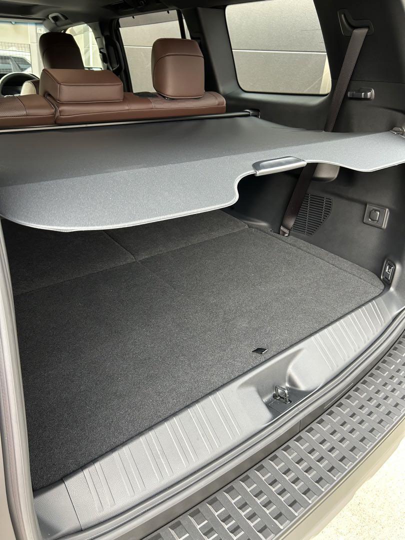 新車外し トヨタ純正 TRJ250W GDJ250W ランドクルーザー 250 ランクル トノカバー トランクカバー 「ファーストエディション」拍卖