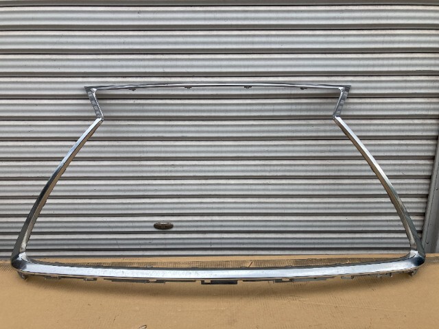 4047 レクサスNX200 AGZ15 ラジエーターグリルモール グリル枠 53121-78060 *個人名宛配送不可 法人宛/営業所止め可能拍卖