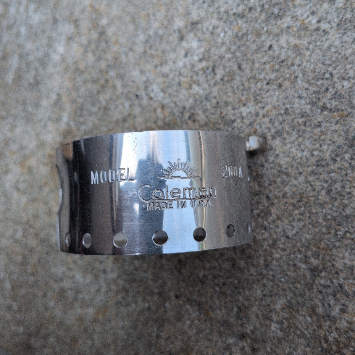 Coleman コールマン 200A 赤ランタン 拍卖