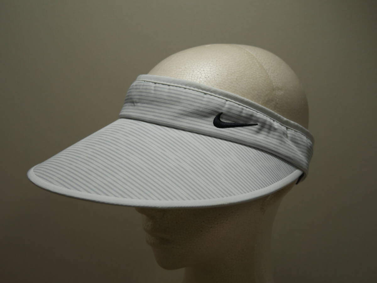 ナイキゴルフ レディースサンバイザー FA150104CCV拍卖