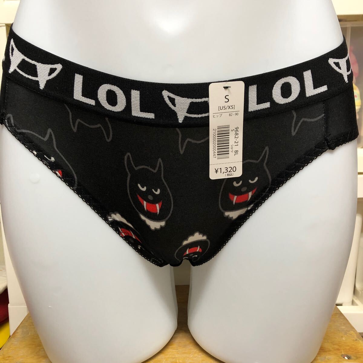 エメフィール ショーツ パンティ Sサイズ コウモリ柄拍卖