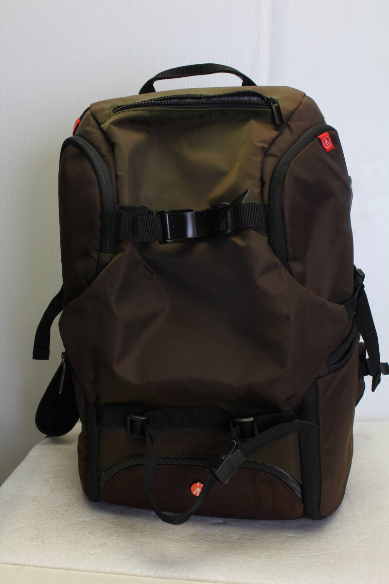 送料無料。中古。マンフロット Manfrotto MB MA-TRV-BW MA トラベル バックパック ブラウン カメラバッグ。管理chiyo拍卖