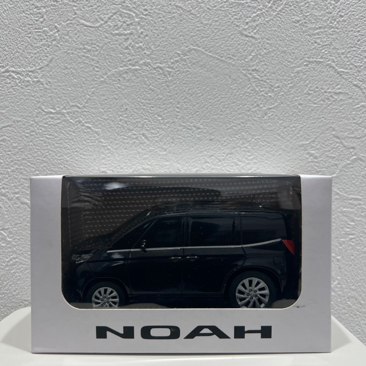 非売品 ディーラー特注 TOYOTA NOAH トヨタ ノア 90系 2022年 ハイブリッド プルバックカー グリッターブラックガラスフレーク ミニカー拍卖