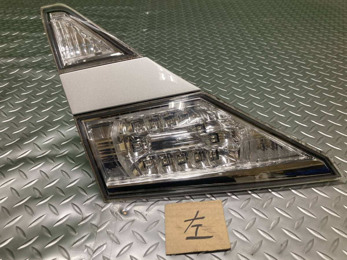 ◎ヴェルファイア アルファード◎DBA-ANH20W 左 助手席側 リア フィニッシャーパネル<色1F7 シルバーメタリック>管22814拍卖