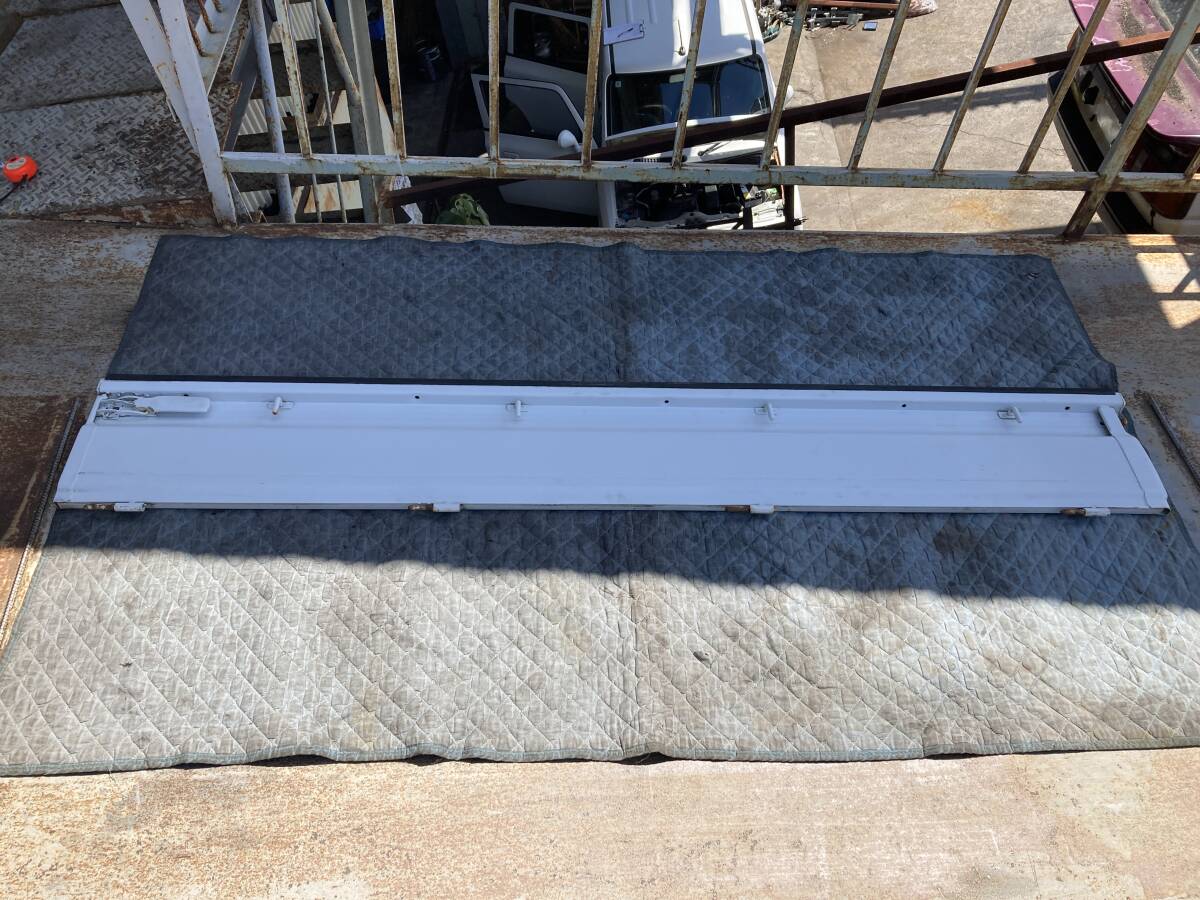 ★ハイゼット トラック★GD-S200P 純正 左 助手席側 リア 荷台 あおり<変形なし><色W09 ホワイト>管24136拍卖