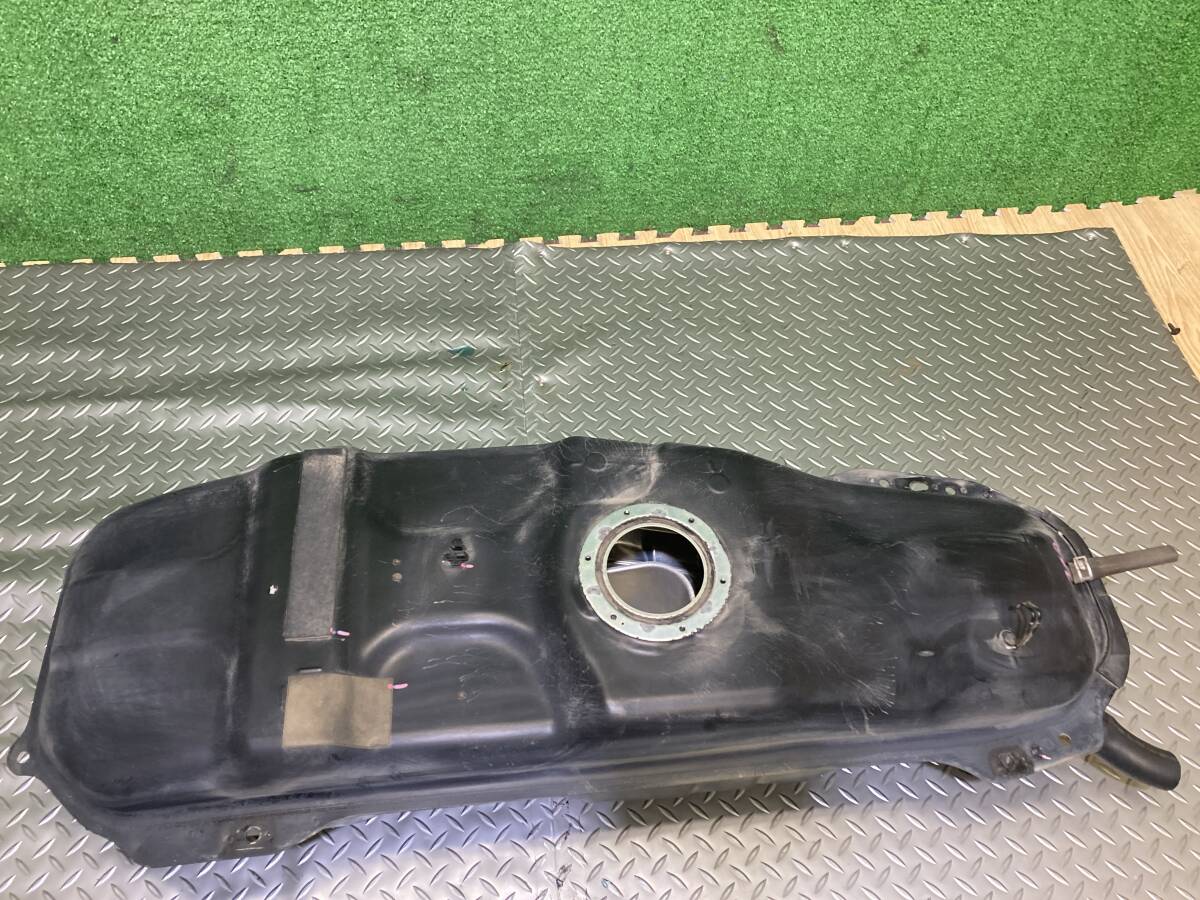 ★スズキ エブリイバン★EBD-DA64V 燃料タンク フューエルタンク<タンク内サビなし・変形なし>管24505拍卖